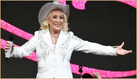 'Frightens people around her': Tanya Tucker sparks health concerns amid allegations of reckless lifestyle