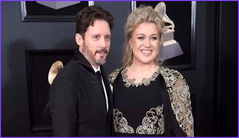 Kelly Clarkson says she 'never wanted to get married the first time' to ex-husband Brandon Blackstock
